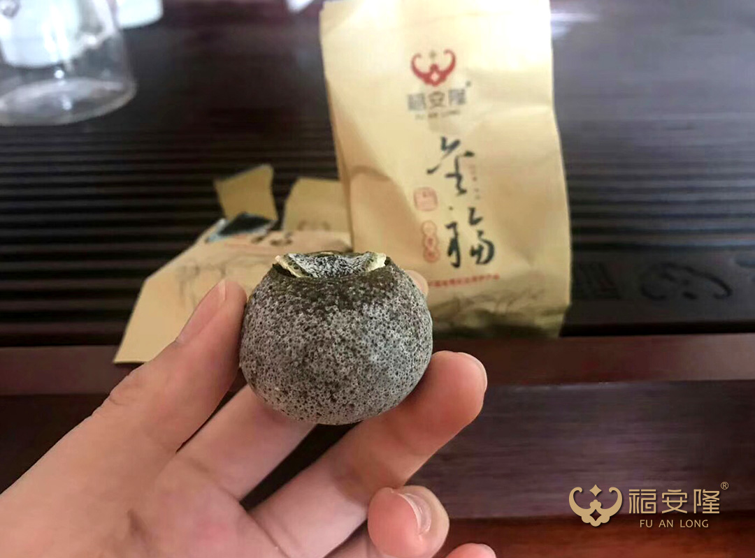 福安隆“白霜”还是发霉？小青柑告诉你答案！配图
